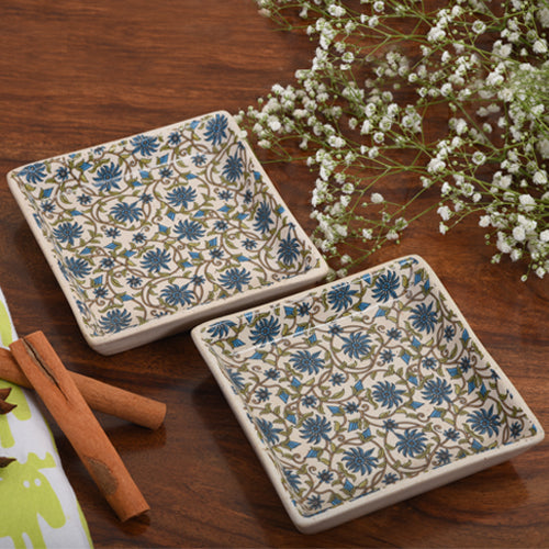 The Royal Gardenia Stoneware Platter